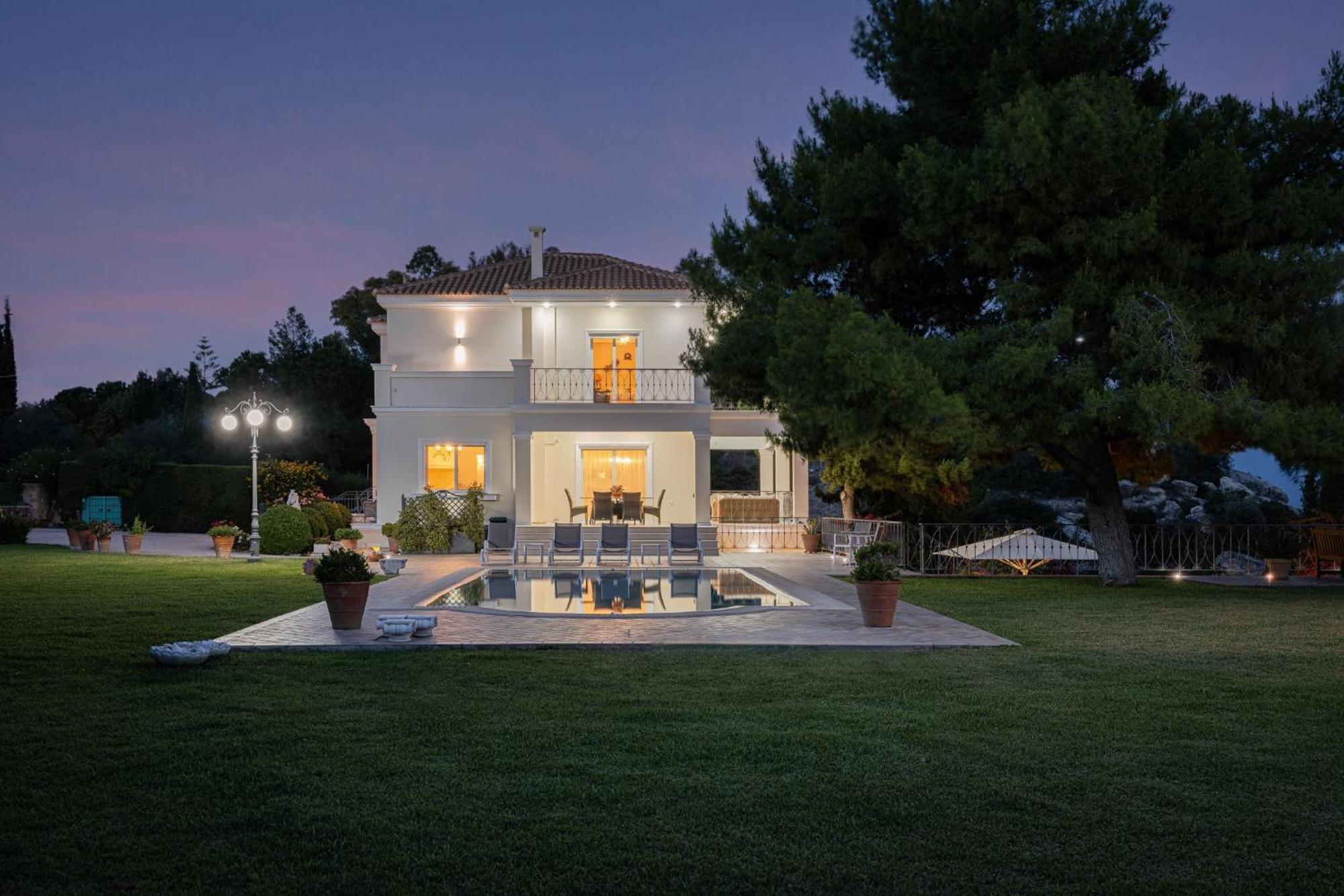 Villa Fantasia Isthmia Buitenkant foto