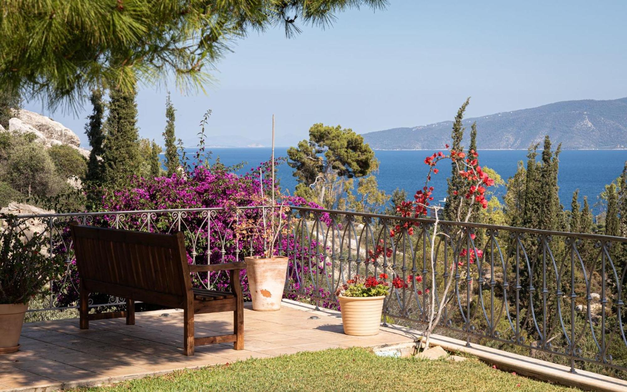Villa Fantasia Isthmia Buitenkant foto